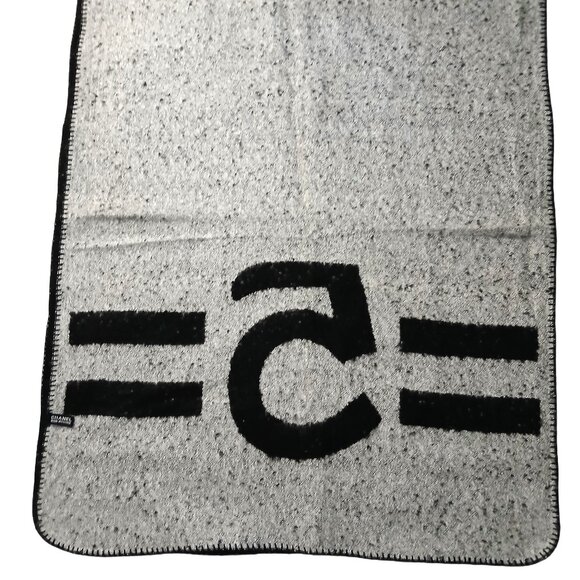 CHANEL No. 5 Vintage Black & Gray Reversible Blanket Wrap Shawl w/ CC Logo - Picture 6 of 13
